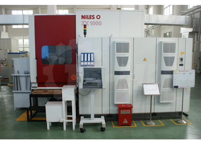 耐爾斯1米蝸桿磨齒機